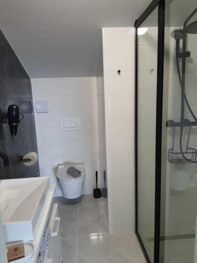 Apartments Krista Medveja Ngoại thất bức ảnh